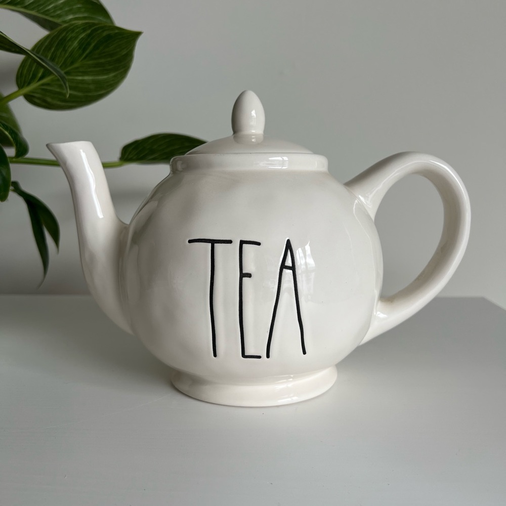 Rae Dunn Tea Pot